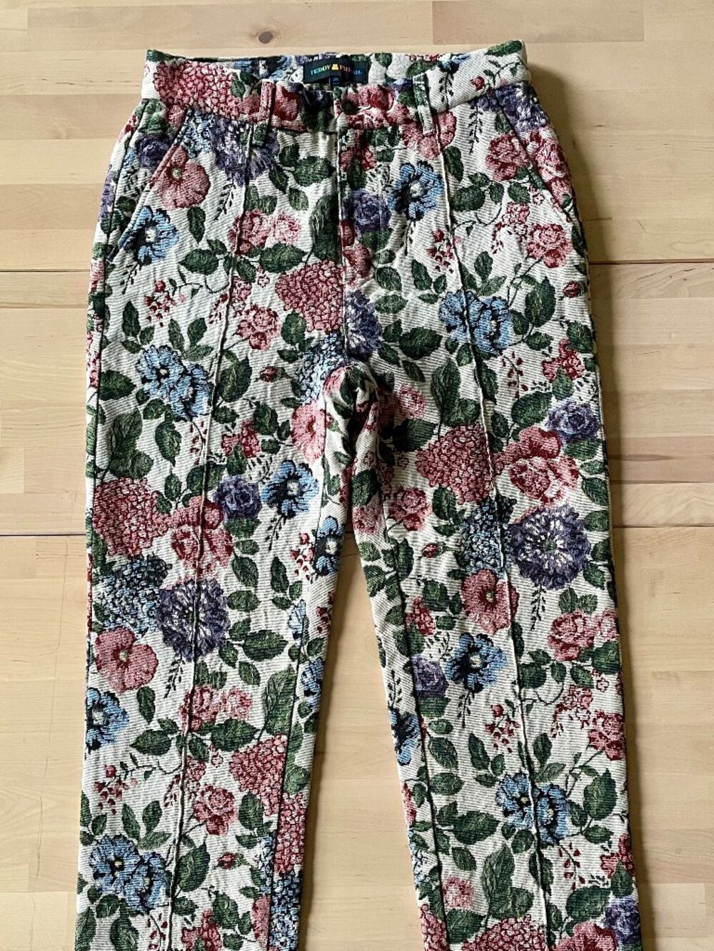 Teddy Fresh Unisex Floral Tapestry Straight Leg Pants size 28 NWOT NEW